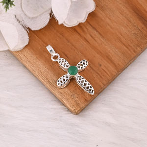 925 Solid Sterling Silver Green Onyx <b>Cross</b> <b>Charm</b> Pendant Fine Jewelry Trendy Women's Wedding Pendant - Product Image 3