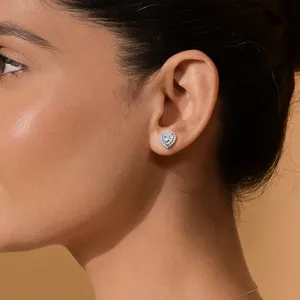 Boucles d'oreilles en diamant solitaire taille cœur 2 carats avec halo, faites à la main, de qualité supérieure, pour femmes, avec clarté VVS-VS - Product Image 5