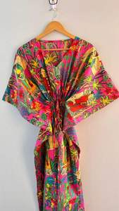 ชุดเดรสผ้าฝ้ายลายดอกไม้ทรงคาฟตัน ไซส์พลัส สไตล์โบโฮ - Product Image 4