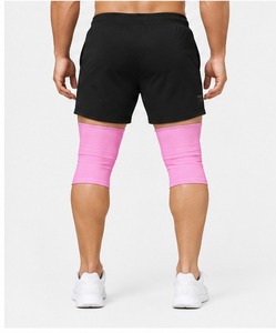 Rodilleras protectoras fabricadas con tela transpirable y acolchado que absorbe los impactos para el rendimiento deportivo diario - Product Image 3