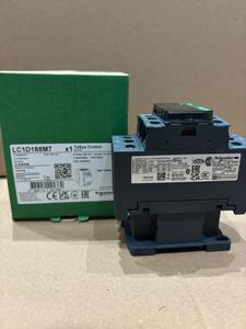 Contactor Schneider TeSys D Control LC1D188M7 4P 188A AC-1 220V 50/60Hz Cuatro Fases 32A Capacidad de Ruptura - Product Image 2