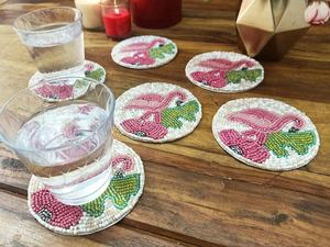 Juego de posavasos con cuentas de cereza y flamenco rosa, posavasos de flamenco rosa, posavasos con cuentas de cereza, posavasos artesanal para bebidas, posavasos redondo con cuentas, estilo tropical - Product Image 6