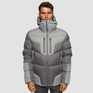 Veste matelassée à capuche personnalisée provenant d'un fournisseur en gros de vestes matelassées pour les marques e-commerce. - Product Image 1