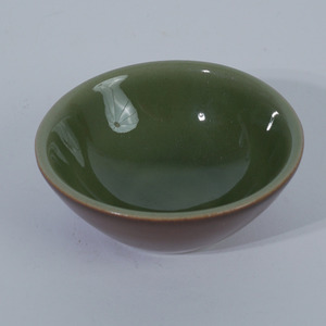 Plato para Salsa de Cerámica Agung Keramik, Verde Oliva, con Esmalte Reactivo, 8x3cm, Apto para Lavavajillas, para Restaurantes y Hoteles, Estilo Japonés, para Salsa de Soya - Product Image 1