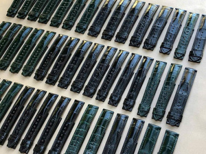 สายนาฬิกาซิลิโคนแนวสปอร์ต22มม. สายหนังจระเข้แท้และสายรัดเหล็กขนาด18/20/24มม. - Product Image 4