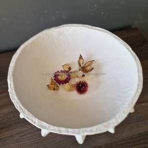 Cuenco Decorativo de Papel Maché Blanco Hecho a Mano, Ecológico, Estilo Art Deco, Centro de Mesa Escultural, Ligero, con Base - Product Image 3