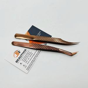 แหนบต่อขนตาสแตนเลสโรสโกลด์ที่ผ่านการทดสอบด้วยมือแหนบสำหรับแยกขนตาที่แข็งแรงพร้อมฉลากส่วนตัว - Product Image 4