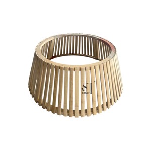 Collier de sapin de Noël en bambou naturel à lattes, cache-sapin en bois pour la décoration de la maison en fêtes, vente en gros - Product Image 1