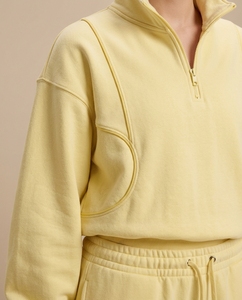 Ensemble de survêtement léger en coton jaune citron pour femme, coupe régulière, décontracté, pour l'été, avec poches latérales et col demi-zip - Product Image 3