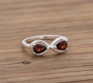 Anillo de Granate Natural Creado en Laboratorio, Plata 925 con Baño de Rodio, Estilo Romántico, Certificado, para Uso Diario - Product Image 6