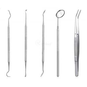 Ensemble de 5 instruments de diagnostic dentaire en acier inoxydable : pinces, miroir, sonde, détartreur pour examen buccal clinique – Personnalisable - Product Image 1