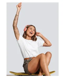 T-shirts unisexes en coton 100% avec logo personnalisé, col rond, coupe classique, broderie, impression de haute qualité, tee-shirt décontracté tendance pour hommes et femmes - Product Image 4