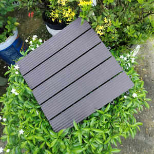 Dalles de terrasse emboîtables en bois d'acacia, dalles de sol pour terrasse, pour finition intérieure et extérieure, teck doré, 300 x 300 mm - Product Image 3