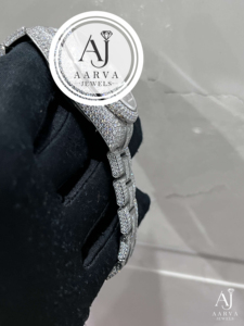 Montre AARVA JEWELS de luxe pour femme en acier inoxydable avec moissanite, mouvement Miyota, 38 mm, analogique, quartz, verre saphir, fermoir pliant de sécurité - Product Image 4