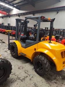 Reliable <strong>and</strong> Durable Off-road Forklift 2.5-5 Tons Four-wheel Drive Agricultural Rugged Terrain <strong>Loading</strong> <strong>and</strong> <strong>Unloading</strong> Forklift - Product Image 2