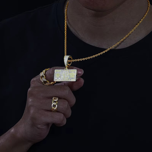 Colgante de Barra de Oro con Moissanita VVS, Estilo de Diseñador, Joyería de Declaración con Aspecto de Diamante, Collar Premium Estilo Rapper - Product Image 2