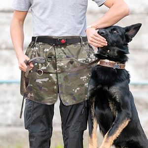 Tablier pour chien en polyester imperméable de haute qualité, motif camouflage, avec ceinture élastique réglable, pour l'apprentissage de la propreté et les friandises - Product Image 3