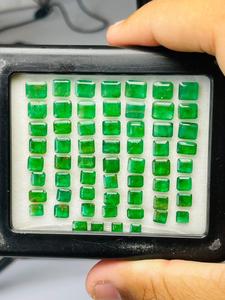 Émeraudes naturelles de Zambie, taille émeraude, qualité AAA, vertes, certifiées IGI, 50 carats, lustre superbe, polissage parfait, prix abordable - Product Image 6