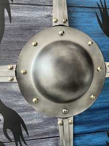 Bouclier Viking Corbeau Fait Main |   Armure Métallique Antique Moderne pour Décoration Nordique et Cosplay - Product Image 5
