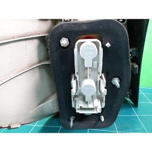 Luz Trasera Derecha Usada Clase B A1698202664 - Product Image 5