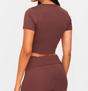 Camiseta Corta de Mujer en Colores Personalizados, Cuello Redondo, Manga Corta, Color Sólido, Tejido de Punto, Casual, Ajustada, para Todas las Temporadas - Product Image 2