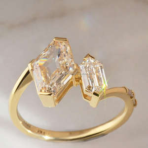 Anillo de Compromiso/Boda de Diamantes de Oro Amarillo de 14K Estilo Vintage para Mujer, Corte Hexagonal, Diamante Cultivado en Laboratorio, Clásico, Certificado por IGI - Product Image 2