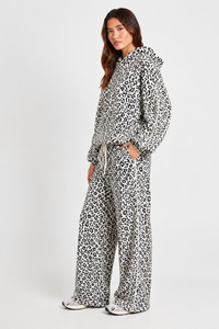 Ensemble de survêtement 2 pièces pour femme, imprimé léopard blanc et noir, sweat à capuche oversize et pantalon large, style streetwear décontracté - Product Image 4