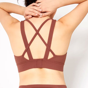 Soutien-gorge de sport compressif pour femme, à col bas, uni, à séchage rapide, avec rembourrage, personnalisable avec logo, idéal pour la gym, le fitness, l'entraînement et le yoga. - Product Image 5