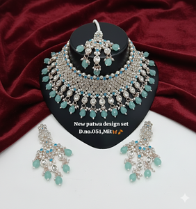 Parure de collier ras-du-cou et boucles d'oreilles pendantes en cristal de zircon cubique plaqué or rose, style ethnique, pour femme, idéale pour mariage et soirée - Product Image 5