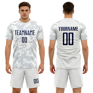 Camisetas de Fútbol Ligeras Sublimadas Personalizadas para Hombre, 100% Poliéster, Transpirables, de Secado Rápido, Uniformes de Fútbol con Logotipo, Ropa de Equipo OEM - Product Image 1