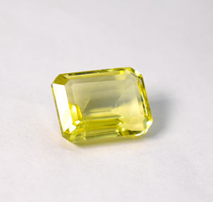 Pierre précieuse naturelle en quartz citron émeraude octogonale 18x13x9 mm 15,55 carats, pierre précieuse non montée pour la création de bijoux - Product Image 4