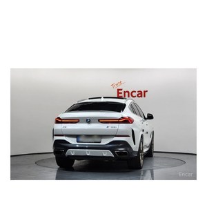 BMW X6 M50i 2022, conduite à gauche, boîte automatique, caméra de recul, 68 945 km - Product Image 3