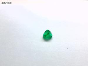 Esmeralda Zambiana Natural, Corte Pera Facetado, 4.64ct, Alta Calidad, Gema Suelta para Joyería - Product Image 3