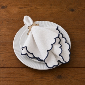Serviette de table en coton noir premium à bords festonnés pour la décoration de table d'hôtel ou de restaurant - Product Image 6
