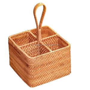 Panier en rotin naturel fait à la main, écologique, avec poignée, organisateur de rangement durable pour l'hôtellerie, Vietnam - Product Image 5