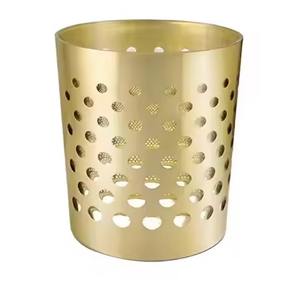 Elegante Bote de Basura Metálico con Diseño Sofisticado, Ideal para Sala de Estar, Dormitorio y Cocina - Product Image 2