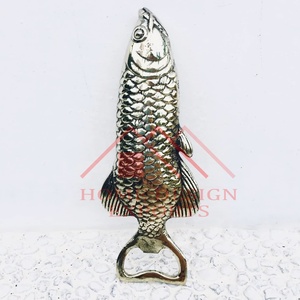 Abrebotellas en forma de piña de latón de calidad superior, abridor de botellas de latón de diseño clásico para decoración de fiestas y eventos - Product Image 4