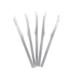 Râpe à pieds anti-callosités et peaux mortes en plastique et acier inoxydable, outil de pédicure pour le soin des pieds - Product Image 5