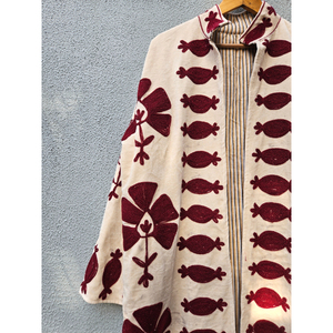 Chaqueta Larga de Terciopelo Beige Bordada para Mujer, Estilo Vintage con Diseño Floral, para Invierno, Ropa de Dormir, Bata, Ropa de Fiesta - Product Image 2