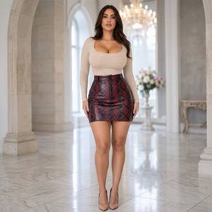 Jupe mini en cuir de python véritable pour femme, taille haute, respirante, vintage, satinée, couleur unie, brillante, sexy, toutes saisons - Product Image 1