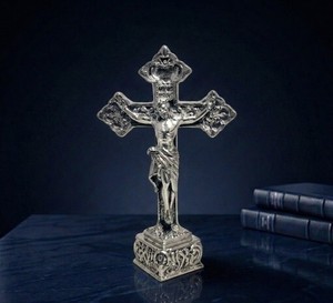 Idole de Jésus plaquée argent oxydé 999 de Jaipur Metals |   Statue chrétienne 100% en laiton |   5 x 3 x 7,5 cm |   74 g |   Cadeau - Product Image 1