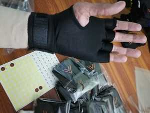 RECENT Black Neoprene Gel Padded Fingerless Thumb Hole Boxing Mitts with Protective Knuckles Breathable & Durable Training - Product Image 3