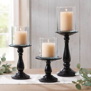 Porte-bougie en bois noir avec lanterne en verre pour la décoration de la maison - Product Image 1
