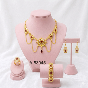 ชุดเครื่องประดับผู้หญิงสุดหรู ชุบทองคำแท้ 24K ดีไซน์ทันสมัย ประกอบด้วยสร้อยคอ ต่างหู ประดับเพชรทรงคุชชั่น ผลิตจากอัลลอยด์ ขนาด 18 นิ้ว เหมาะสำหรับวันครบรอบ - Product Image 5