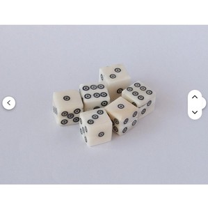 Dados de Juego Cúbicos de Hueso de Búfalo Blanco Pulido Hechos a Mano de la Mejor Calidad, Diseño Personalizable, Características Ecológicas, Embalaje Personalizado - Product Image 3