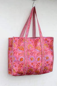Bolso Tote Pequeño Vintage de Algodón Acolchado con Estampado Floral Hecho a Mano con Cremallera para Mujer, Ideal para Primavera, Verano, Invierno, Compras, Hombro y Playa - Product Image 5