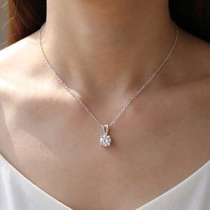 Vente en gros de colliers pendentifs en argent sterling 925 massif avec quartz rose naturel rond à 4 griffes, bijoux fins, Memoria Jewels - Product Image 4