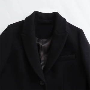 Nouvelle veste longue noire pour femme, coupe ample et amincissante, style épuré et élégant - Product Image 3