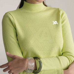 เสื้อคอเต่าผ้าเจอร์ซีย์น้ำหนักเบา ระบายอากาศได้ดี สวมใส่สบายทุกวัน เหมาะสำหรับการแต่งตัวแบบเลเยอร์ สไตล์พื้นฐาน แฟชั่นเสื้อผ้าเบสิค - Product Image 5