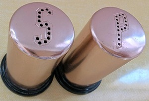 Premium Copper Simple Metal <b>Salt</b> And Pepper Sprinkler Set For Kitchen Dining Table Use Elegant Durable Rust Resistant - Product Image 2